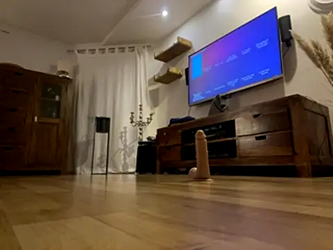 Snapshot of bipatrick40 chatting on November 14, 2025, 12:42 am bipatrick40 online show from November 14, 2025, 12:42 am