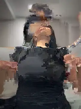 Alyaa s online show from October 23, 2025, 10:30 pm