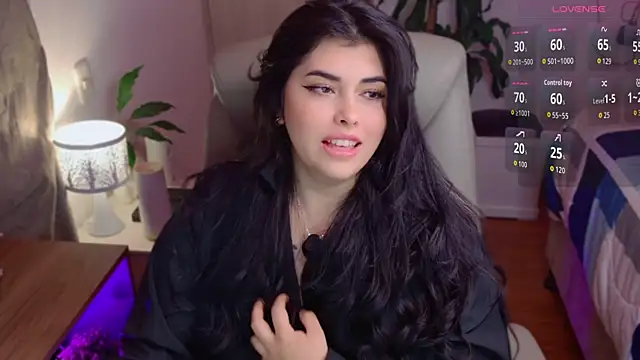 Alyaa s online show from May 22, 2026, 1:46 am