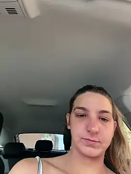 DoriDeluxe66 online show from July 15, 2026, 8:19 am