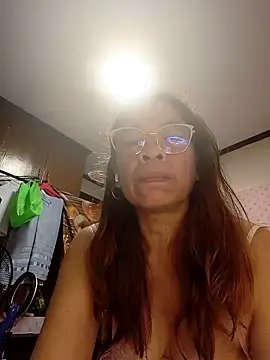 HotsexyNaughtysweetbaby online show from October 19, 2025, 8:31 pm