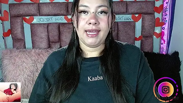 ValerieDiiamond online show from March 8, 2026, 4:49 am