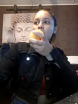 Emiily W online show from January 10, 2025, 4:20 pm