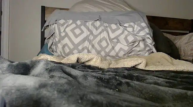 EmpressSunshine online show from March 6, 2025, 2:19 am