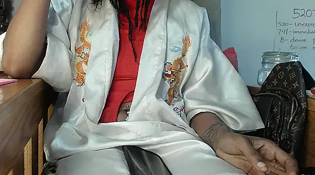 EmpressSunshine online show from March 10, 2025, 1:34 am