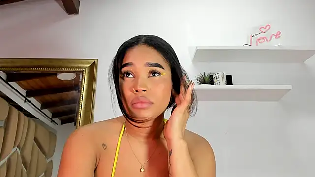 naia blessed online show from February 25, 2025, 1:20 am