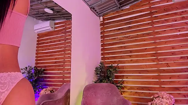  MeganRain online show from November 12, 2025, 8:48 am