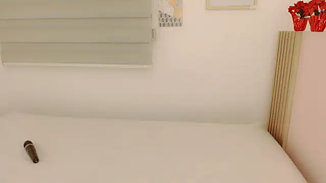 Snapshot of Elen__Sweet chatting on February 26, 2025, 1:53 am Elen  Sweet online show from February 26, 2025, 1:53 am