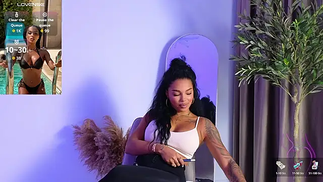 KimiBrown online show from February 2, 2026, 4:55 am