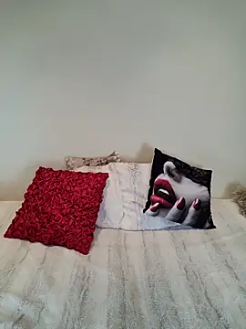 Snapshot of AureliaDoux chatting on March 3, 2025, 3:42 pm AureliaDoux online show from March 3, 2025, 3:42 pm