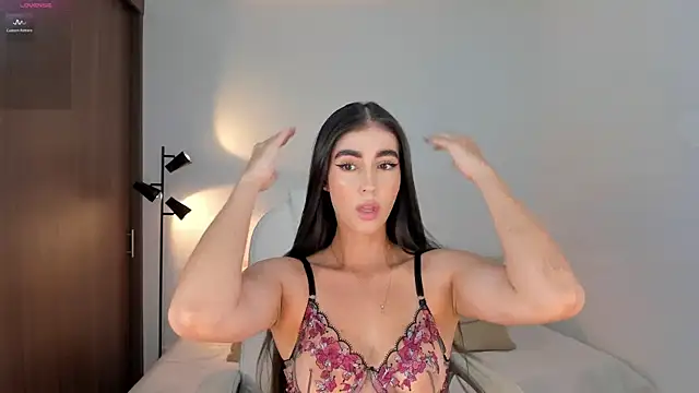 RebeccaBaxter online show from March 25, 2026, 11:55 pm