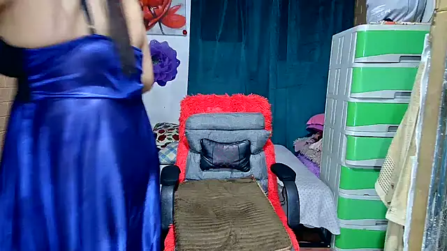 M e c e l online show from March 4, 2026, 2:45 pm