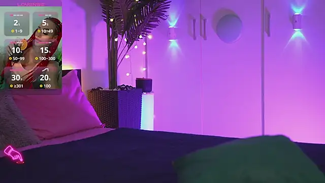 Lorettelorena online show from March 16, 2026, 7:34 am