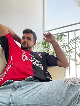 JONATAN BIGDICK online show from October 24, 2025, 3:19 pm