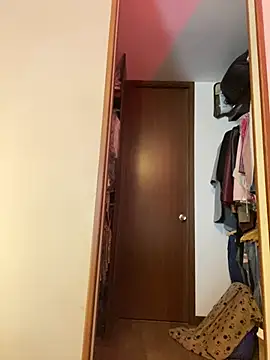 KateLatorre online show from February 23, 2025, 2:18 am