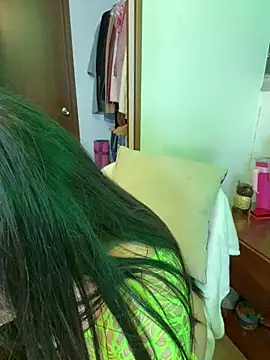 KateLatorre online show from March 15, 2025, 10:55 pm