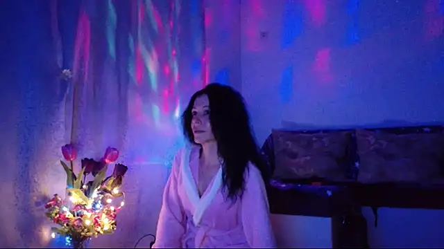 ElysaSun online show from February 26, 2025, 8:44 pm