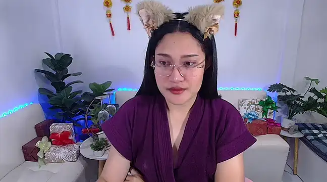 plysaithailand online show from March 20, 2025, 1:15 pm