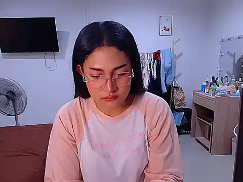 plysaithailand online show from February 21, 2026, 8:15 am