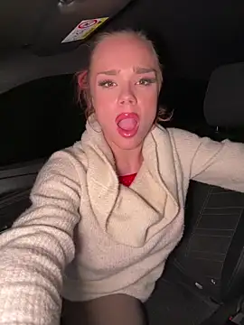 PennyPrincess online show from February 12, 2025, 9:33 pm