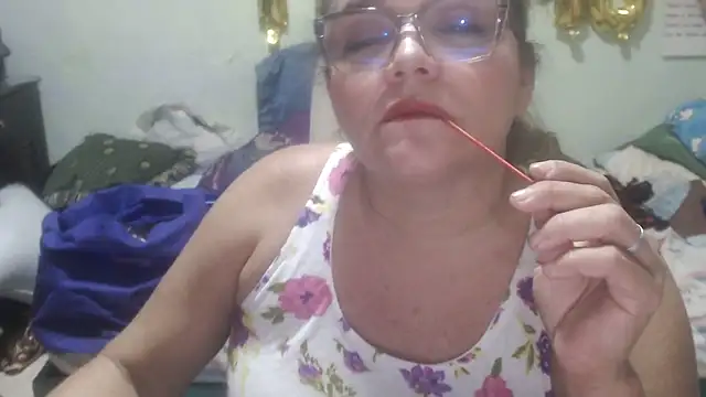 Snapshot of selenax2023 chatting on October 26, 2025, 4:24 pm selenax2023 online show from October 26, 2025, 4:24 pm