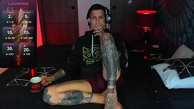 josh  ackerman online show from December 16, 2025, 4:39 am