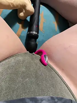 katcclovea online show from April 3, 2026, 5:22 pm