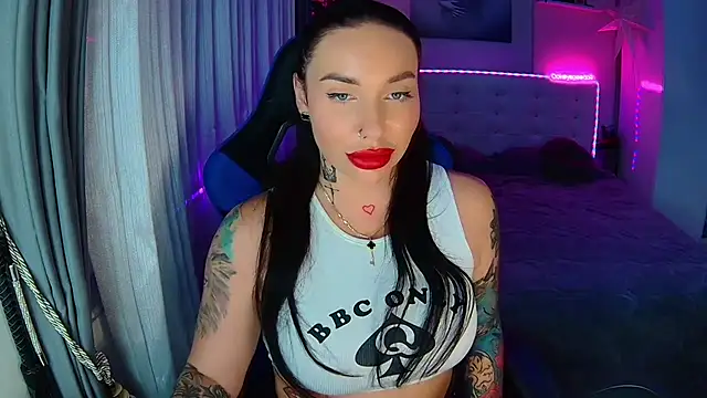 cokeyspeed69 online show from November 7, 2025, 1:44 pm