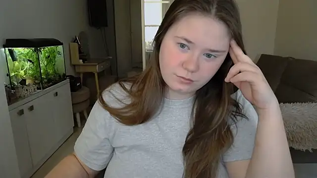 remirann  online show from January 15, 2025, 8:30 am