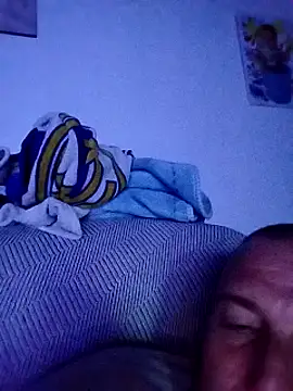 juandi21cm online show from February 19, 2025, 10:09 pm