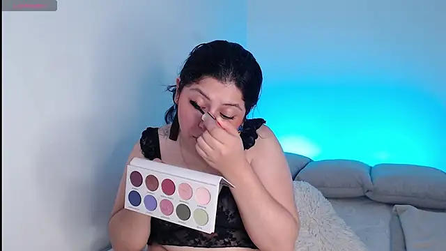 Snapshot of sofix__ chatting on January 16, 2026, 8:35 pm sofix online show from January 16, 2026, 8:35 pm