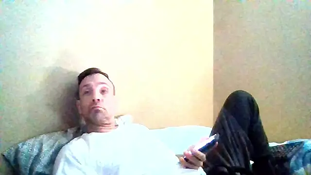 JoJoMonroe84 online show from February 9, 2026, 3:32 am