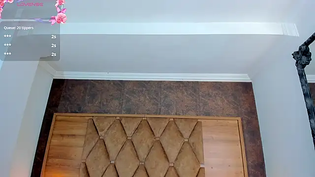 Rianamanson online show from September 11, 2025, 8:36 am