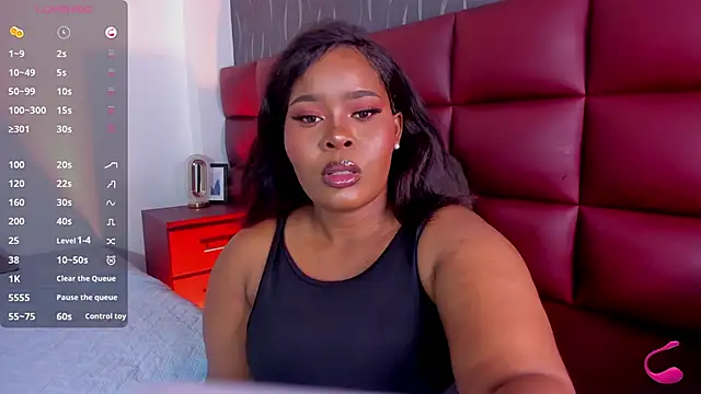 Rianamanson online show from October 4, 2025, 12:30 am