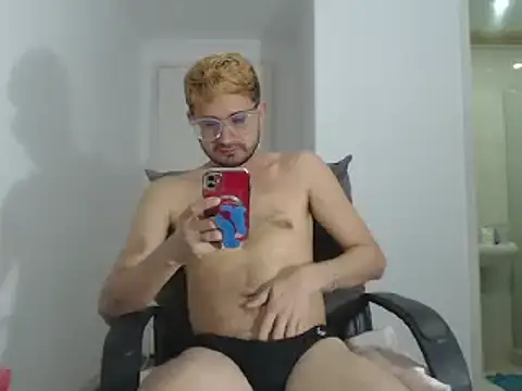 peterannaud online show from December 6, 2024, 11:44 am