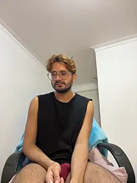 peterannaud online show from September 20, 2025, 3:13 pm