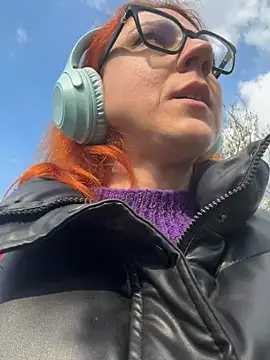 Nikky Divine online show from March 24, 2026, 2:11 pm