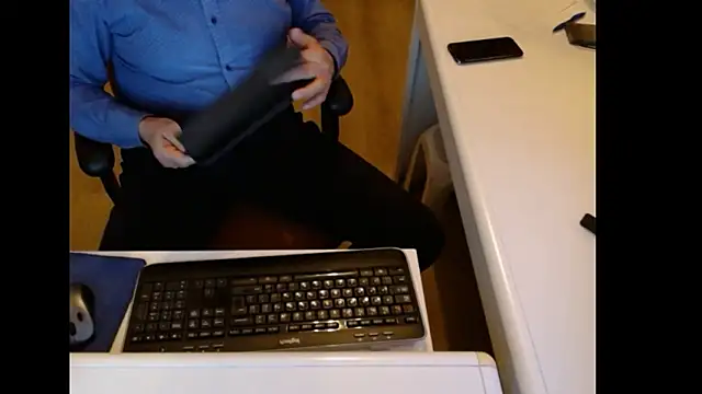 dutchpornking online show from March 4, 2026, 7:09 pm