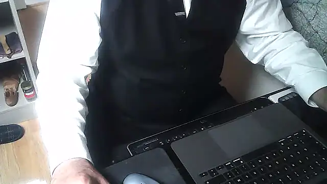 DUDURAxh online show from November 24, 2025, 12:16 pm