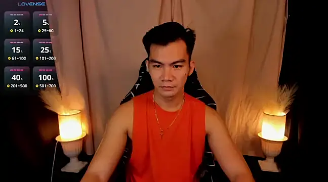 000batman000 online show from February 1, 2025, 12:37 pm