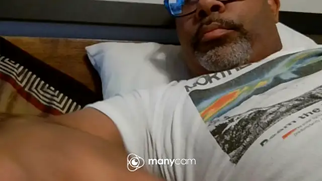 Snapshot of dababyboii chatting on December 21, 2025, 2:19 am dababyboii online show from December 21, 2025, 2:19 am