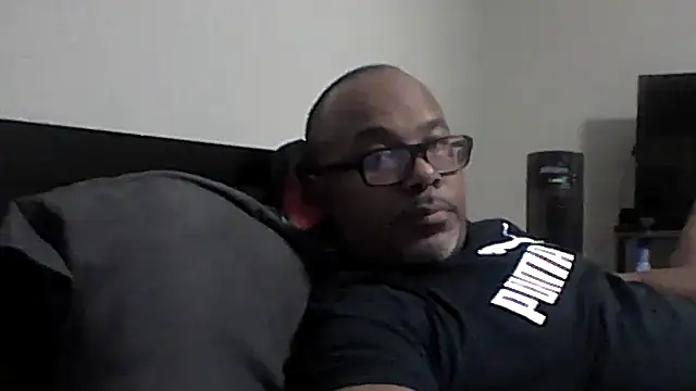 Snapshot of dababyboii chatting on May 23, 2026, 9:35 am dababyboii online show from May 23, 2026, 9:35 am