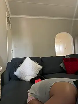 cherrybabe76 online show from February 14, 2025, 7:28 am