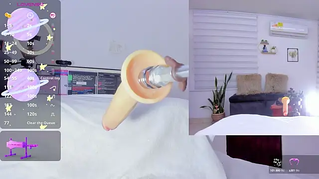 sofi velez online show from March 4, 2025, 1:23 am