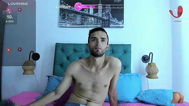 latinos-loverss online show from December 19, 2024, 1:07 am