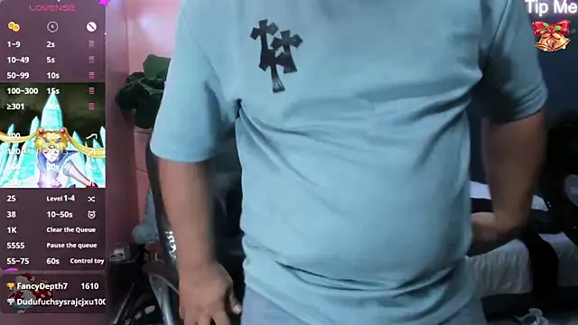 Snapshot of oso_dirty_ chatting on December 28, 2024, 8:47 pm oso dirty  online show from December 28, 2024, 8:47 pm