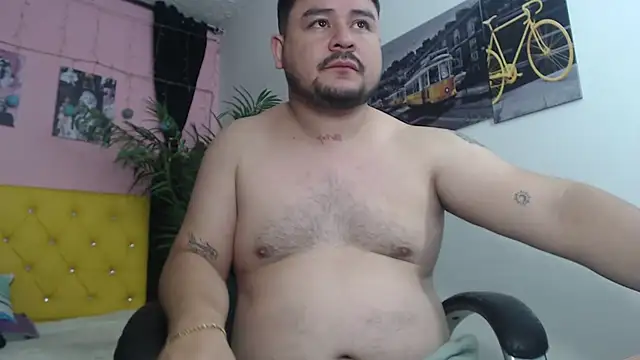 Snapshot of oso_dirty_ chatting on February 12, 2025, 5:26 pm oso dirty  online show from February 12, 2025, 5:26 pm