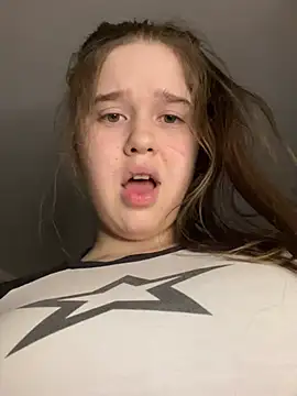 HornyGirlH online show from January 25, 2025, 10:50 pm