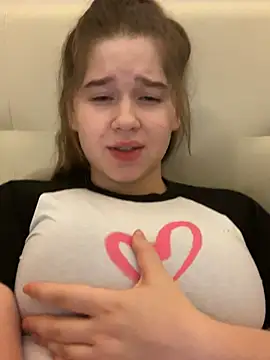 HornyGirlH online show from February 15, 2025, 12:26 am