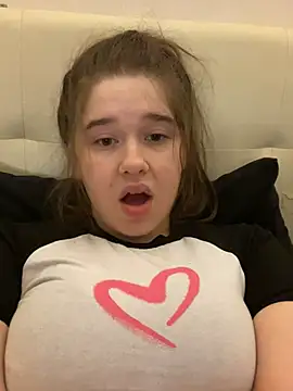 HornyGirlH online show from February 17, 2025, 3:47 am